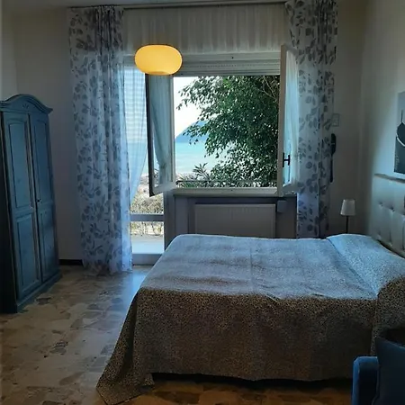 Aparthotel Sole 4*