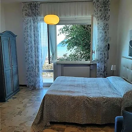 Sole Αλμπένγκα