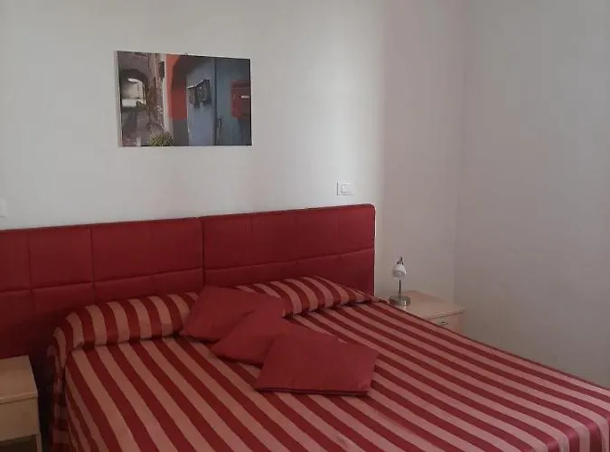 Sole Lägenhetshotell Albenga